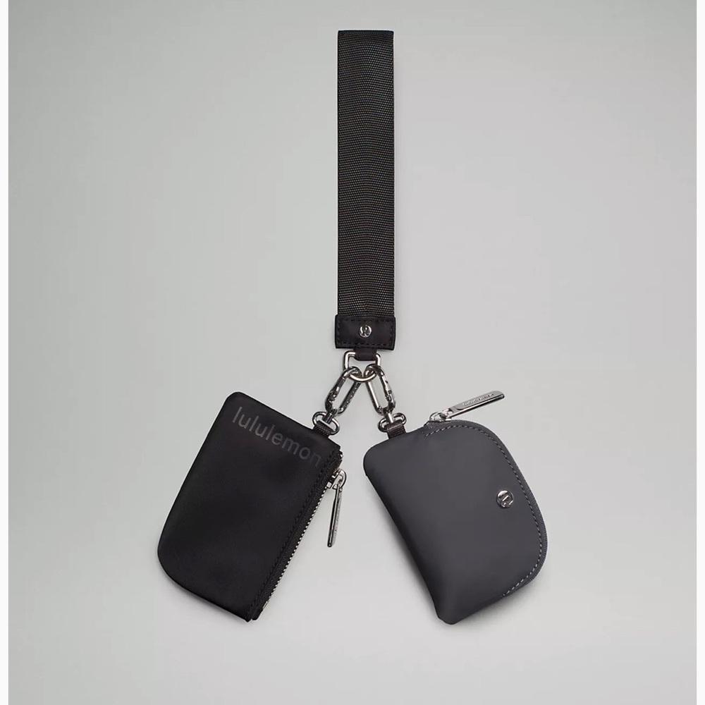 NWT lululemon dual pouch wristlet